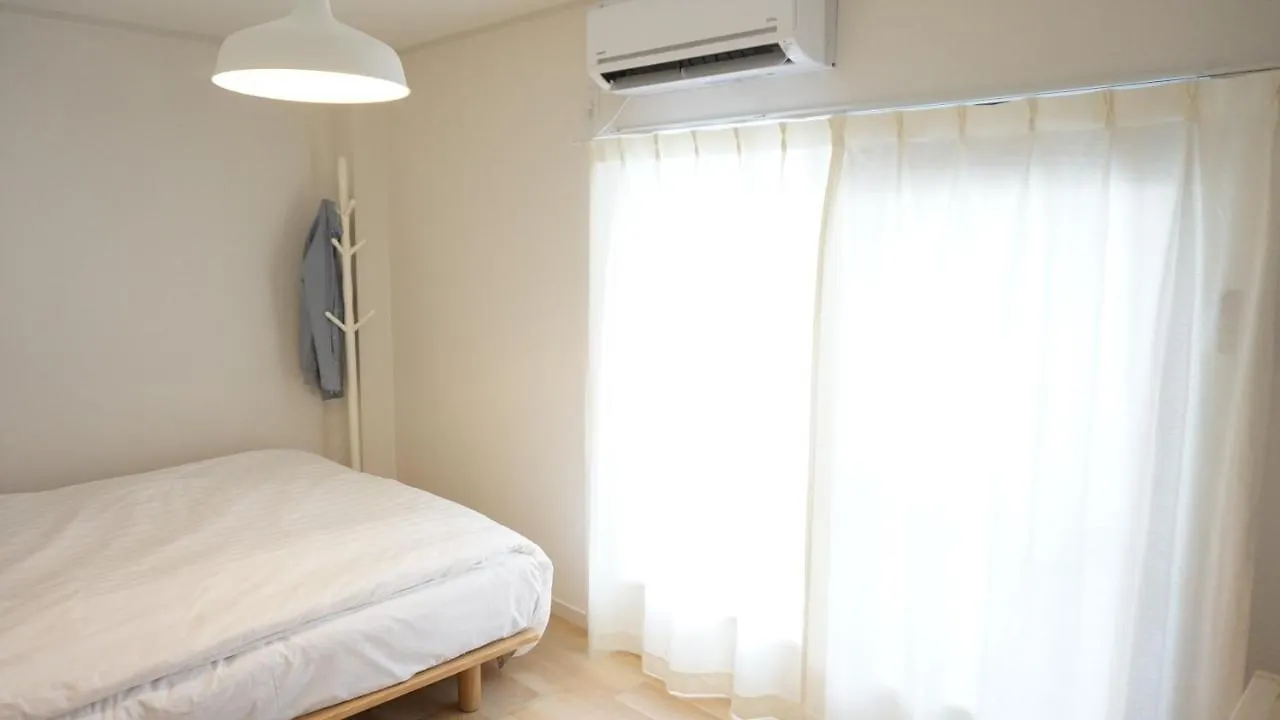 Syoga A House, Next To Natural Park Osaka